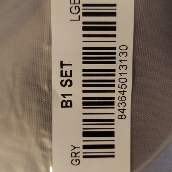 3 LG Unisex Gray scrub sets NEW - Picture 3 of 3